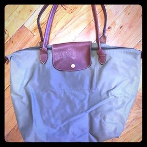 Green longchamp shoulder bag